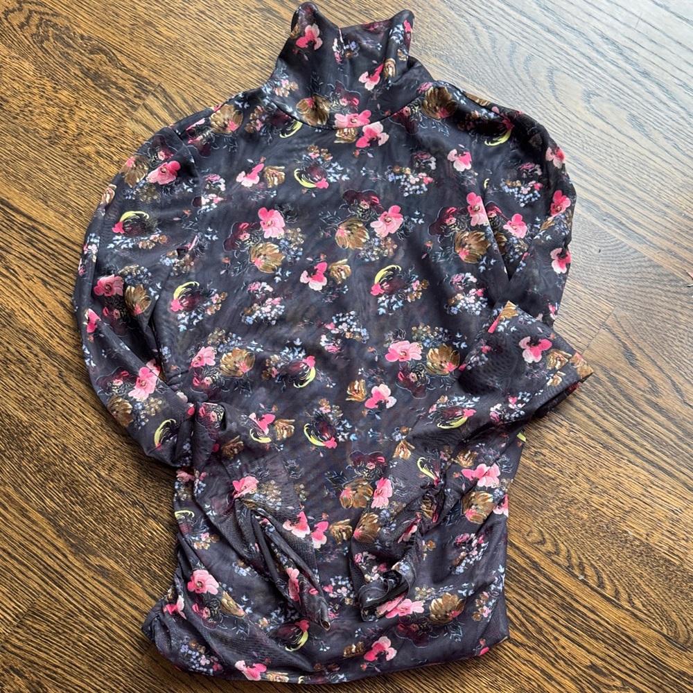 Floral Mock Neck Long-Sleeve Top - Charcoal with Pink Floral